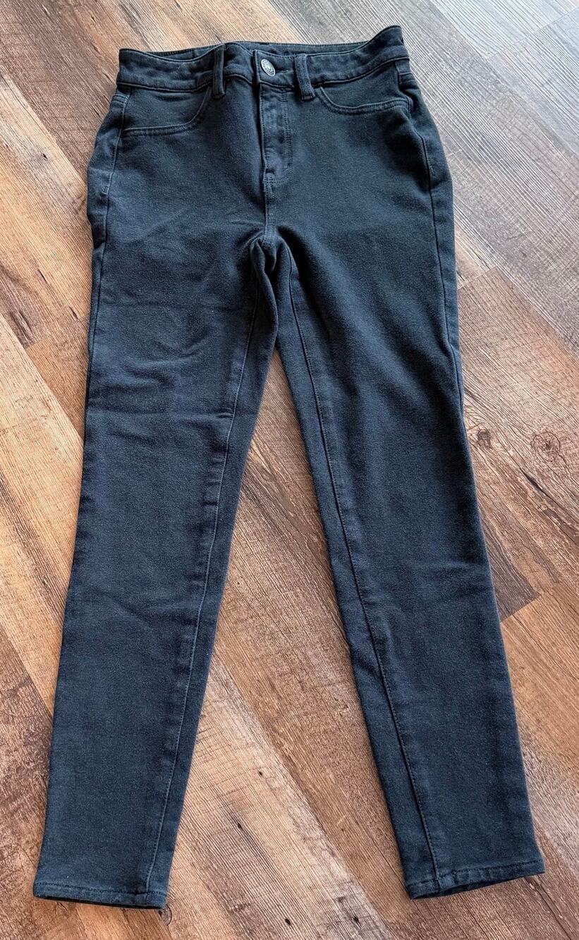 American Eagle Black Next Level Stretch High Rise Skinny Jeans 4 Short Petite